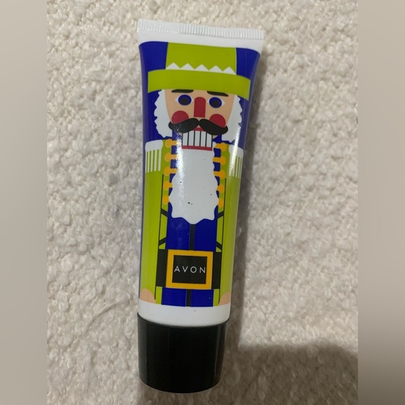 Avon Care Vita Moist Mini Hand Cream 1.5 oz Nutcracker Holiday Lotion Skincare - Picture 6 of 6
